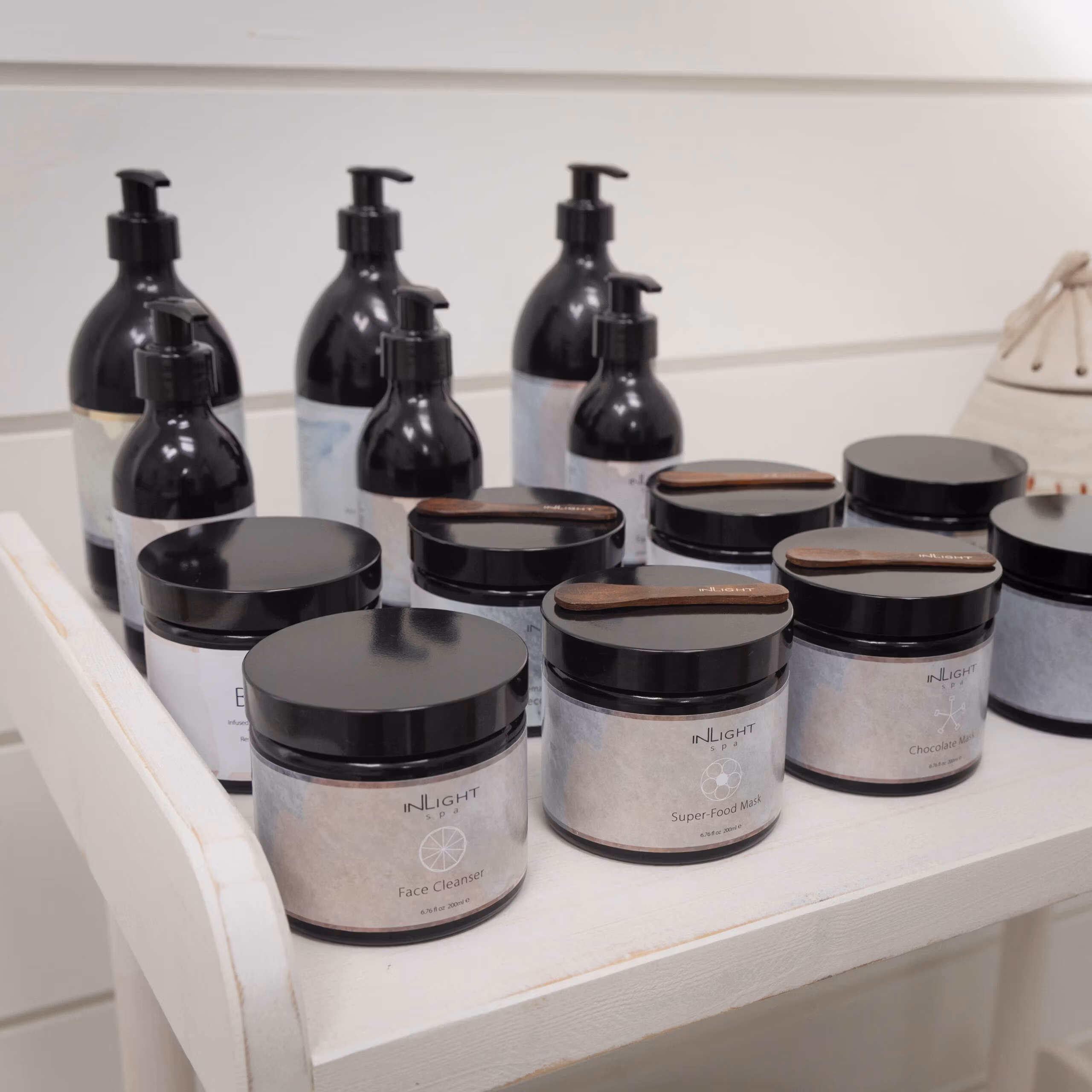 Listing Background Image