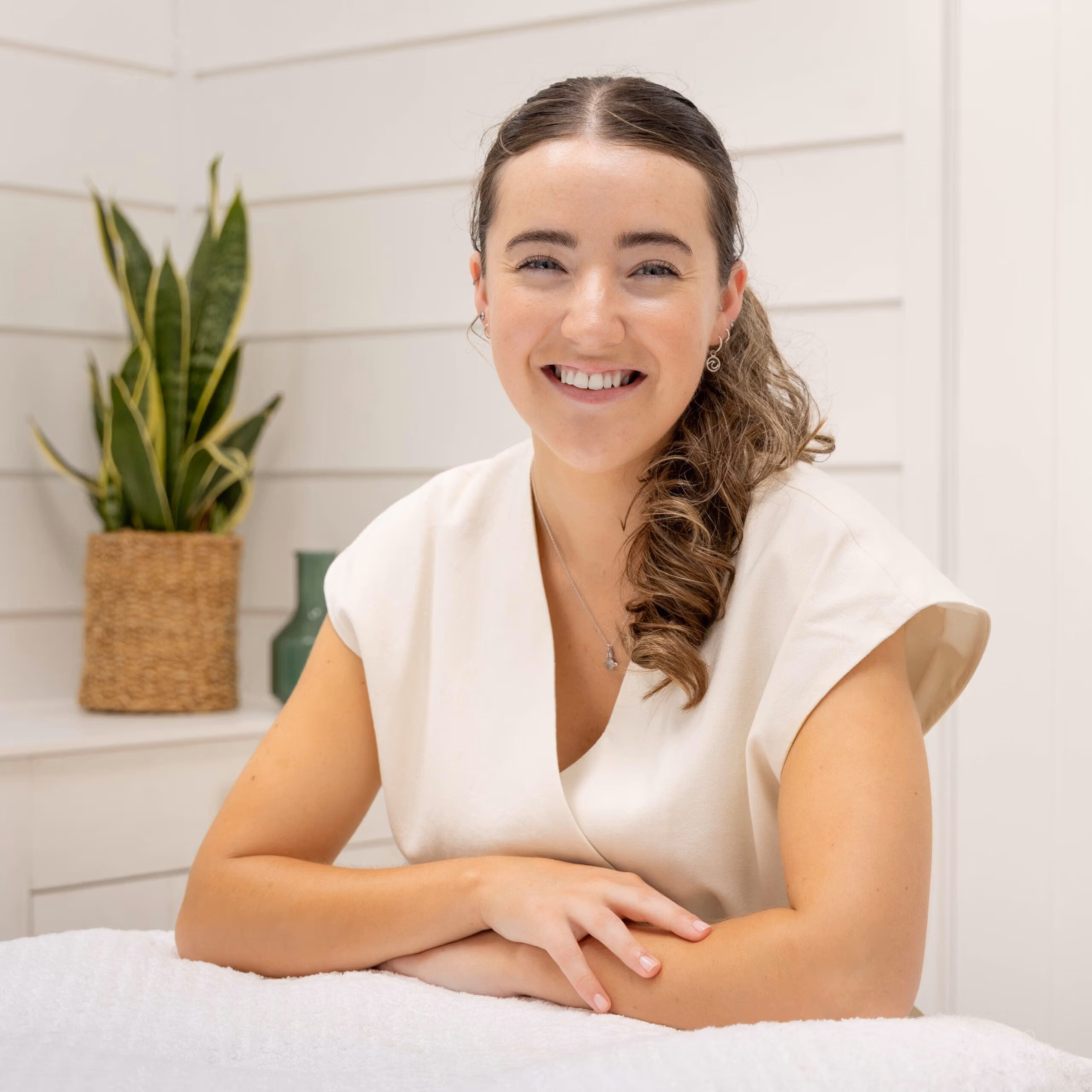 Listing Background Image